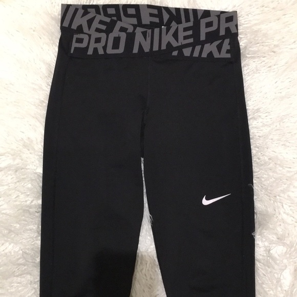 Nike Pants - Nike Pro Leggings Medium